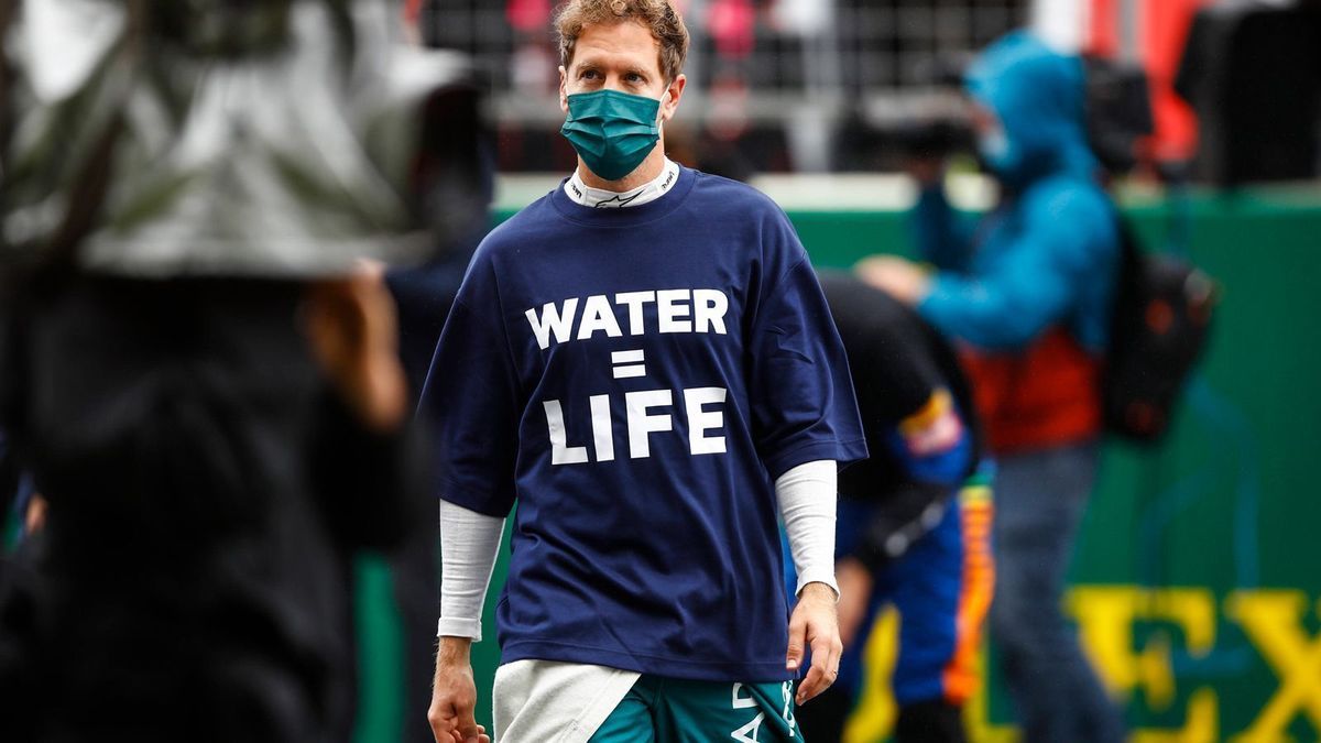 Sebastian Vettel Water = Life