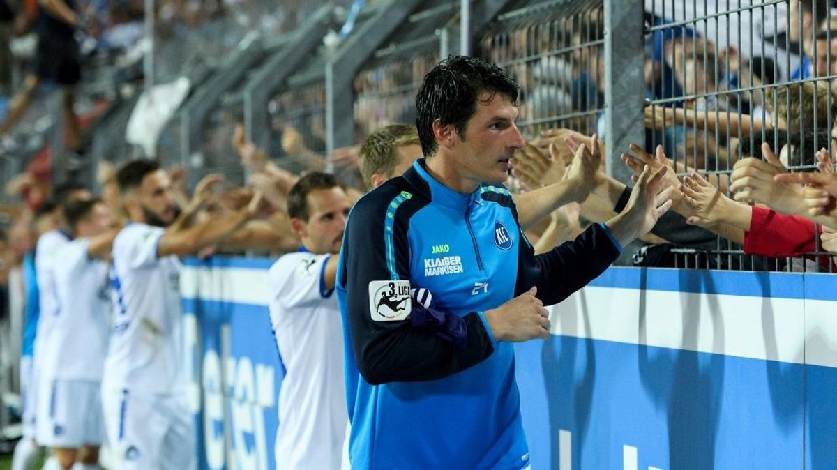 Der KSC springt durch den Sieg auf den Relegationsplatz