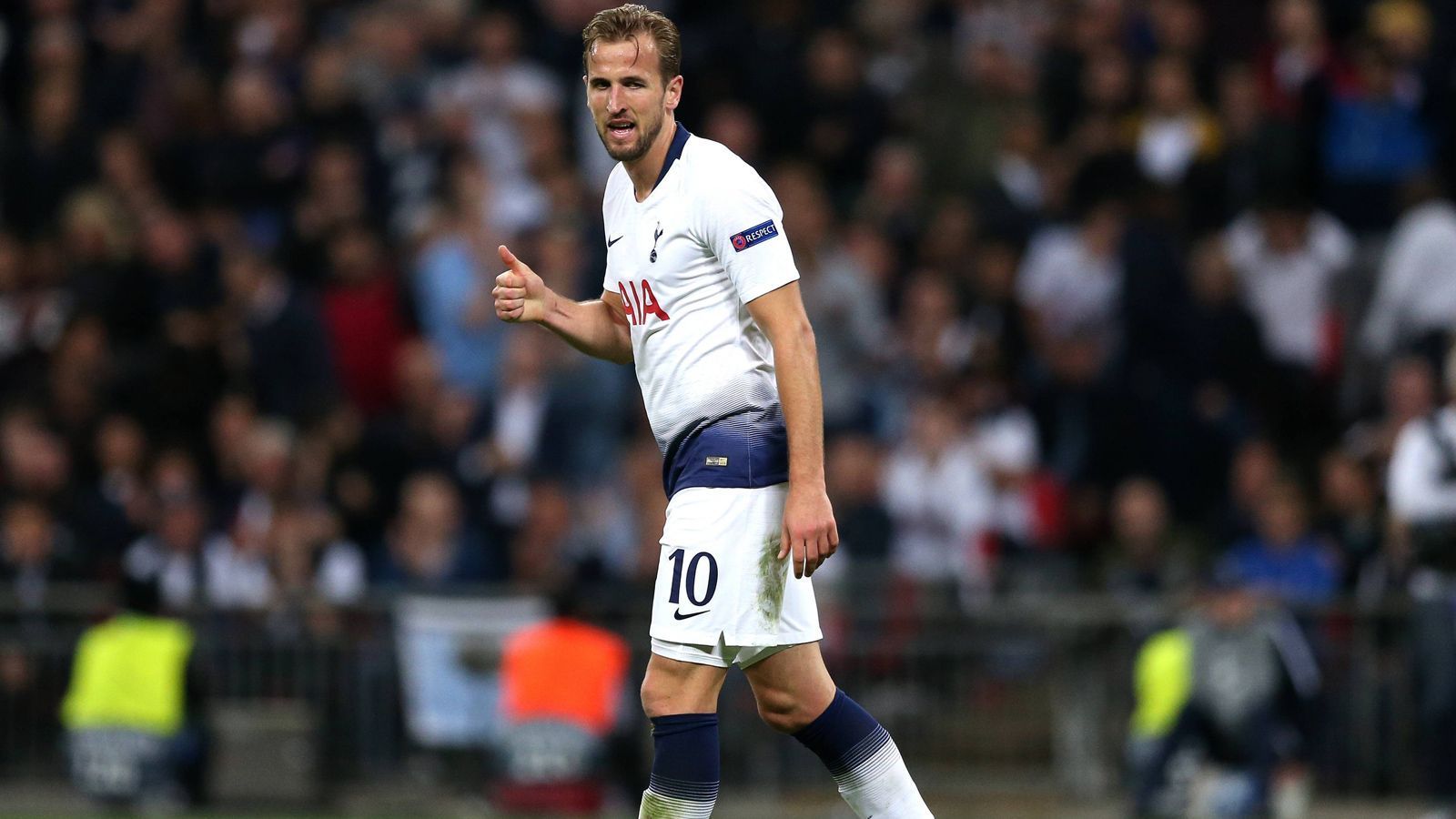 
                <strong>Harry Kane (England)</strong><br>
                Geburtsdatum: 28. Juli 1993Verein: Tottenham HotspurPosition: MittelstürmerTitel 2018: WM-Torschützenkönig (6 Tore)WM-Einsätze/-Tore: 6/6
              