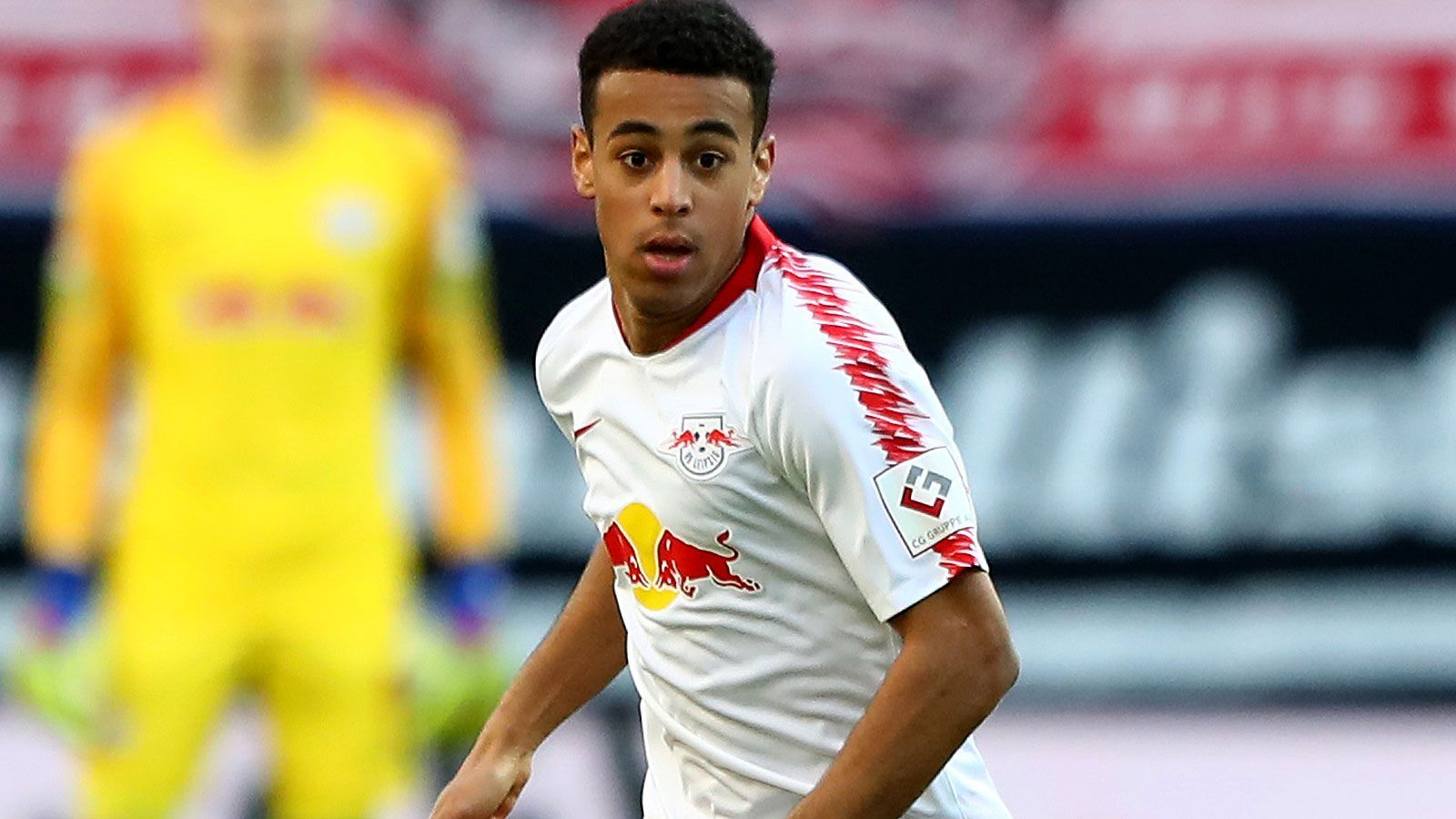 
                <strong>Platz 42: Tyler Adams (RB Leipzig)</strong><br>
                Marktwert laut CIES: 10,2 Millionen EuroNationalität: US-AmerikanerAblösesumme gekostet: 2,63 Millionen Euro (Winter 2019)Vertragsende: 30. Juni 2023Geburtsdatum: 14. Februar 1999Position: Defensiver MittelfeldspielerA-Länderspiele: zehn
              