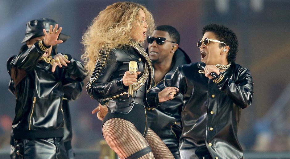 
                <strong>Beyonce und Bruno Mars</strong><br>
                
              