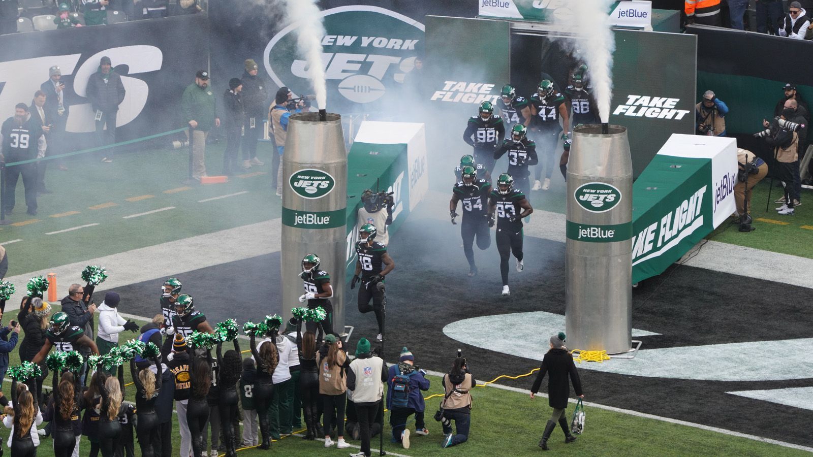 
                <strong>Platz 32: New York Jets (Teamstärke: 72)</strong><br>
                &#x2022; Defense-Wertung: 74 - <br>&#x2022; Offense-Wertung: 69 <br>
              