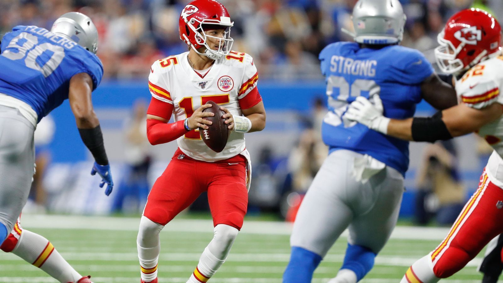 
                <strong>Detroit Lions</strong><br>
                &#x2022; 2023 Auswärtsspiel bei den Kansas City Chiefs<br>&#x2022; Mit Amon-Ra St. Brown ein Deutscher Spieler im Kader<br>
              