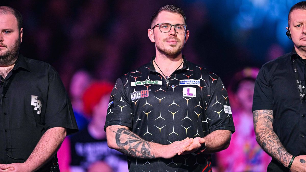 RECORD DATE NOT STATED 13th November 2025, WV Active Aldersley, Wolverhampton, Midlands, England; 2025 PDC Mr Vegas Grand Slam of Darts; Lukas Wenig is introduced to the fans before his second roun...