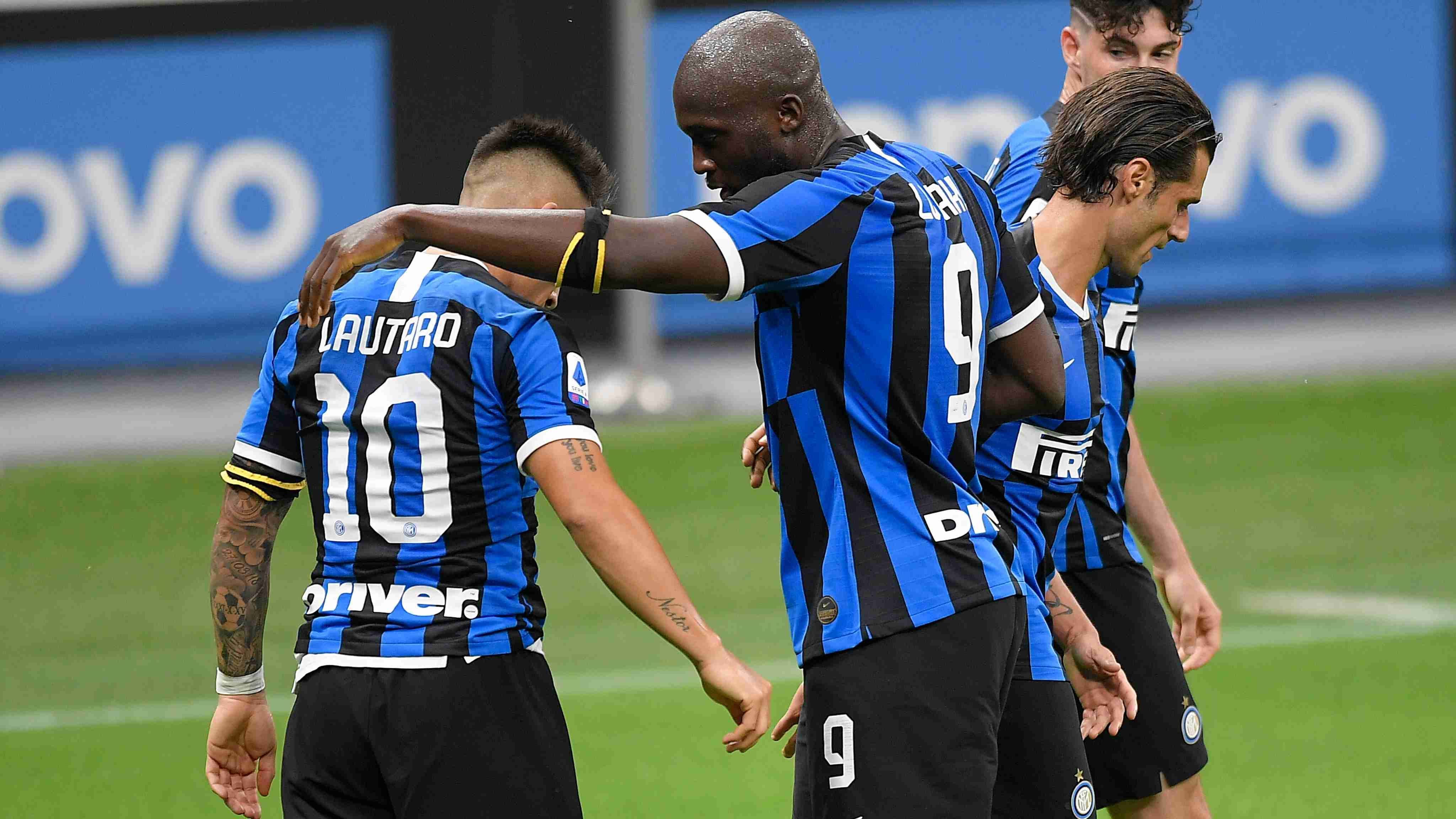 
                <strong>Platz 7: Inter Mailand</strong><br>
                Transferausgaben seit 2000: 1,58 Milliarden Euro
              