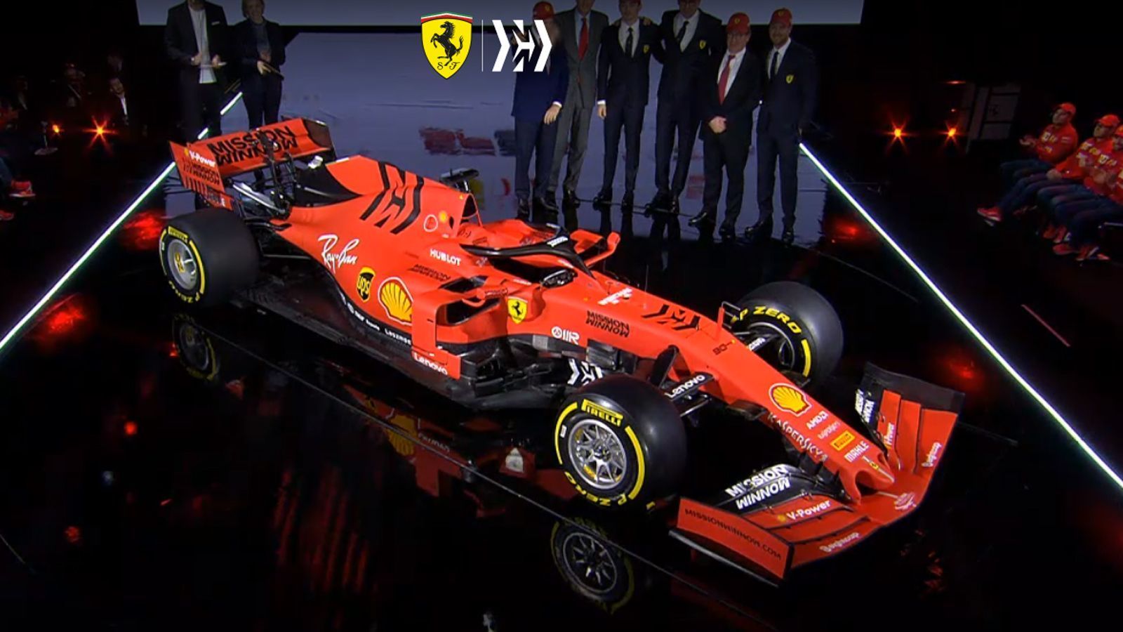 
                <strong>Formel-1-Autos 2019: Ferrari SF90</strong><br>
                Im Cockpit wird in der kommenden Saison neben Sebastian Vettel erstmals Charles Leclerc in einem Ferrari an den Start gehen. Der Monegasse fuhr 2018 noch für Sauber und ersetzt Routinier Kimi Räikkönen.
              