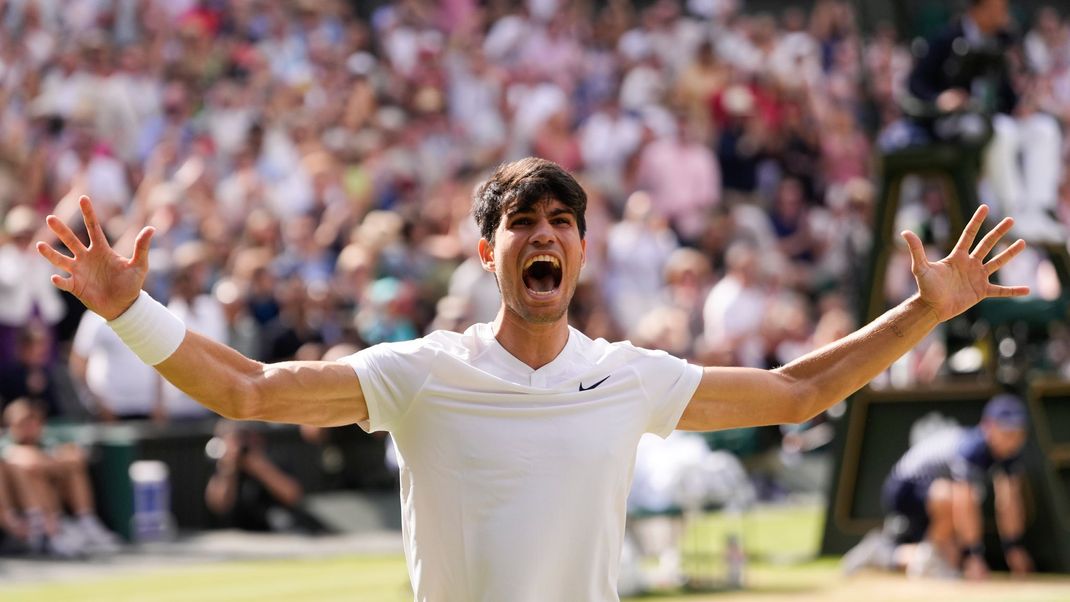 14. Juli 2024: Carlos Alcaraz jubelt in Wimbledon.