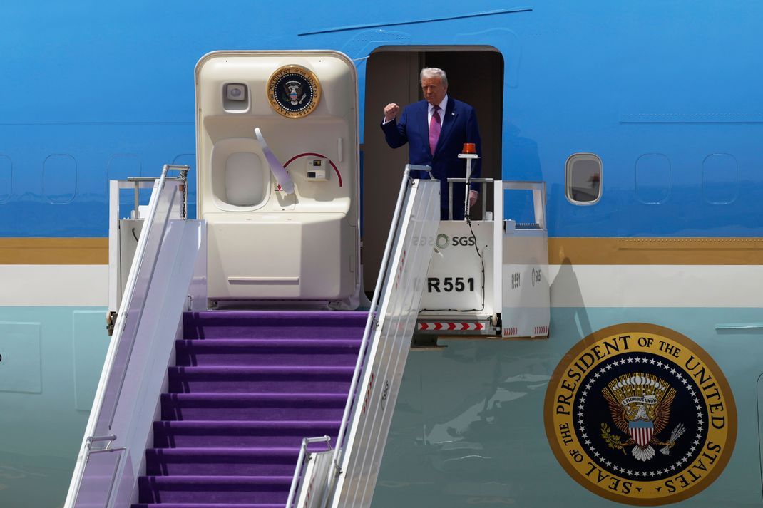 US-Präsident Donald Trump reist mit der Air Force One - ohne Agenturjournalist:innen.