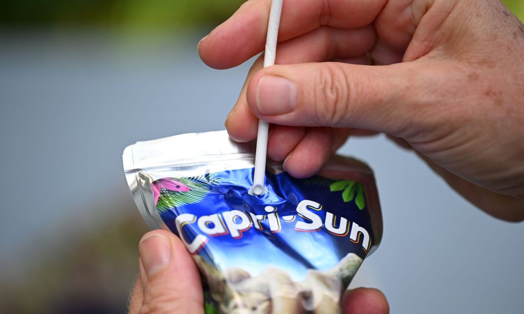 Capri-Sun will zum Plastikstrohhalm zurückkehren - und sammelt Unterschriften mit einer Online-Petition. (Archivbild)