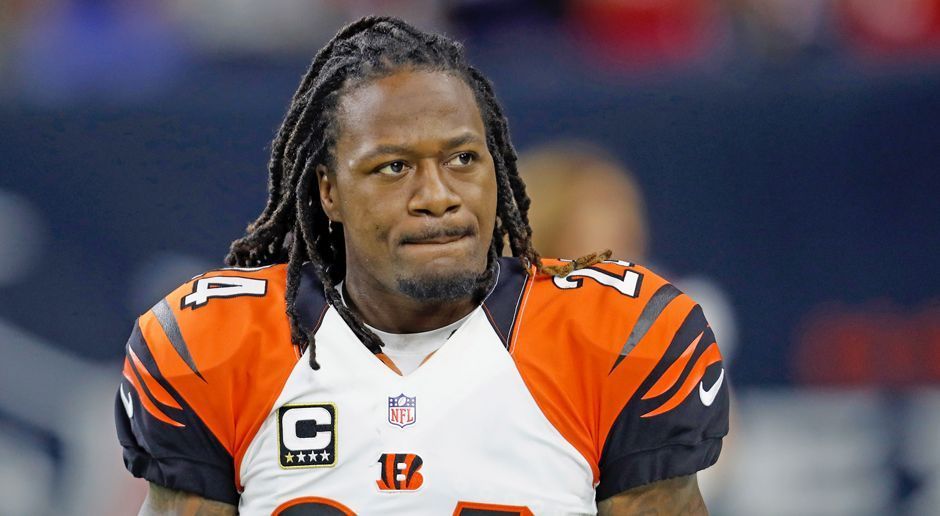 
                <strong>Adam Jones (Cincinnati Bengals)</strong><br>
                Die Cincinnati Bengals müssen am ersten Spieltag der NFL-Saison 2017 auf einen ihrer Top-Verteidiger verzichten. Cornerback Adam Jones wurde von der NFL wegen eines Verstoßes gegen die Verhaltensrichtlinien für das Auftaktspiel gegen die Baltimore Ravens gesperrt. Der 33-Jährige war im vergangenen Januar nach einer verbalen Auseinandersetzung mit der Polizei zu zwei Tagen Haft verurteilt worden, die er bereits abgesessen hat. An den Training Camps darf Jones ohne Einschränkungen teilnehmen.
              