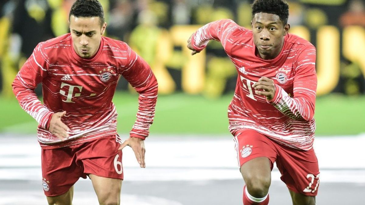 Thiago (l.) und Alaba sind fit für das Spiel in Paris