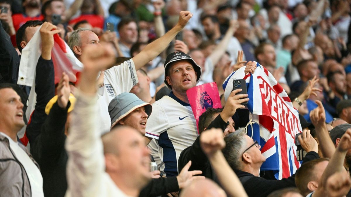 Englands Fans dürfen in die Innenstadt
