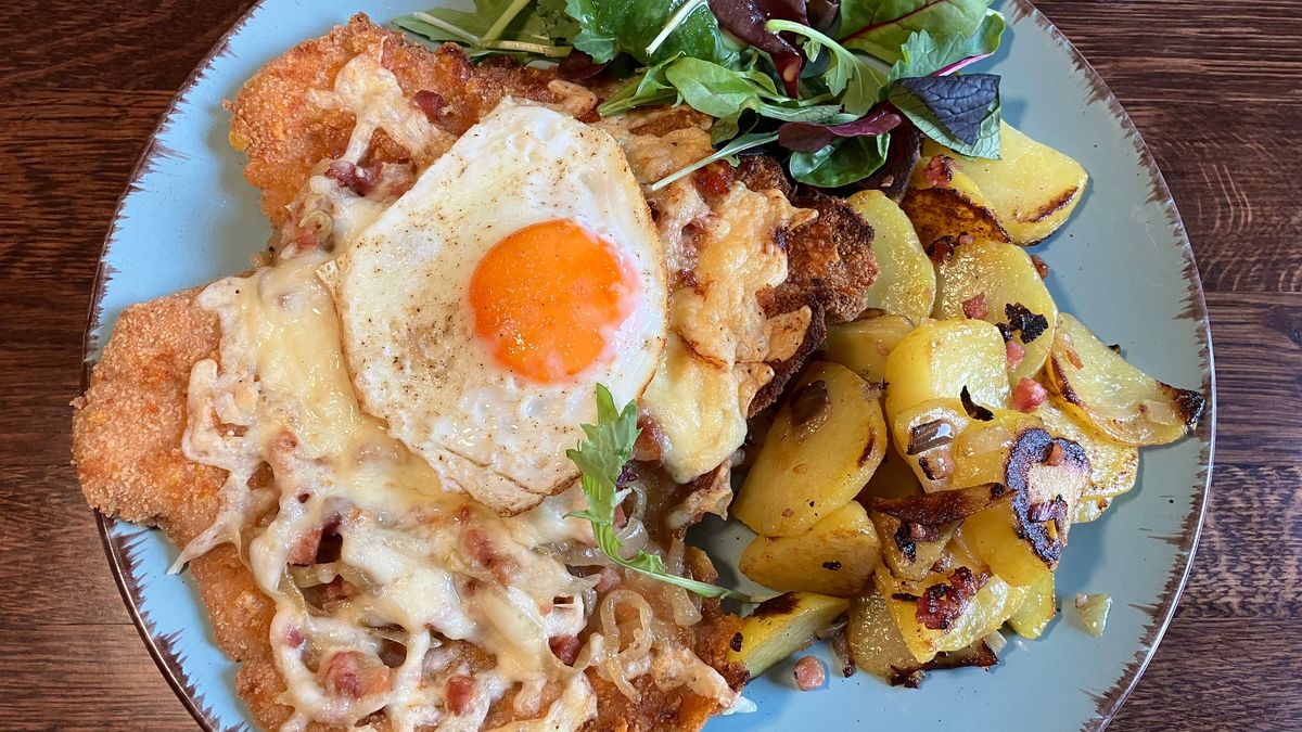 Dewitzer Schnitzel mit Bratkartoffeln