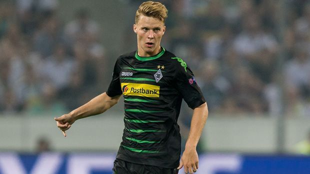 
                <strong>Abwehr: Nico Elvedi (Borussia Mönchengladbach)</strong><br>
                Der Schweizer ist mit 22 Bundesliga- und vier Champions-League-Einsätzen der erfahrenste U20-Verteidiger des Wettbewerbs. Gladbach zahlte für den Defensiv-Allrounder im Sommer 2015 vier Millionen Euro an den FC Zürich.
              