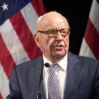 Medienmogul Rupert Murdoch hat seinen Rücktritt verkündet