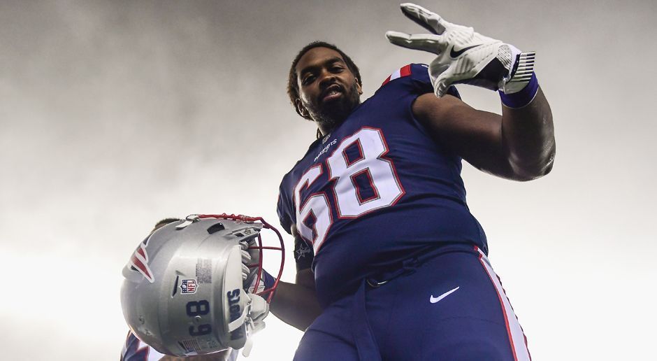 
                <strong>Platz 8: LaAdrian Waddle</strong><br>
                Offensive TackleWorkout-Bonus:  US-Dollar
              