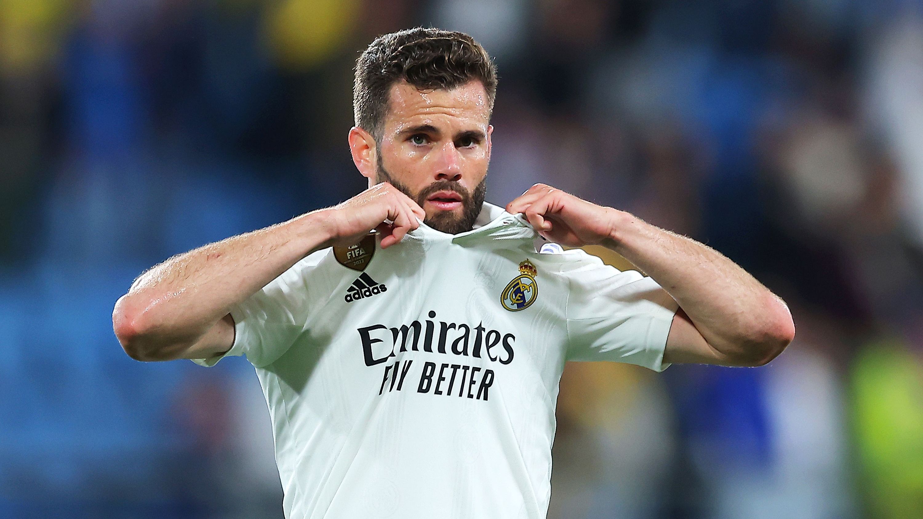 <strong>Real Madrid (Abgänge)</strong><br>Auf Abgangsseite schmerzt der Verlust von Kapitän und Vereinsikone Nacho Fernandez natürlich schon, einen immensen Qualitätsverlust stellt der Innenverteidiger qua seines Alters aber nicht mehr dar. Einzig um einen Ersatz sollten sich die "Königlichen" zeitnah noch bemühen. Mit Joselu geht außerdem der Königsklassen-Held aus dem Halbfinale gegen den FC Bayern in die Wüste - wirkt ebenfalls verkraftbar für das Überteam.