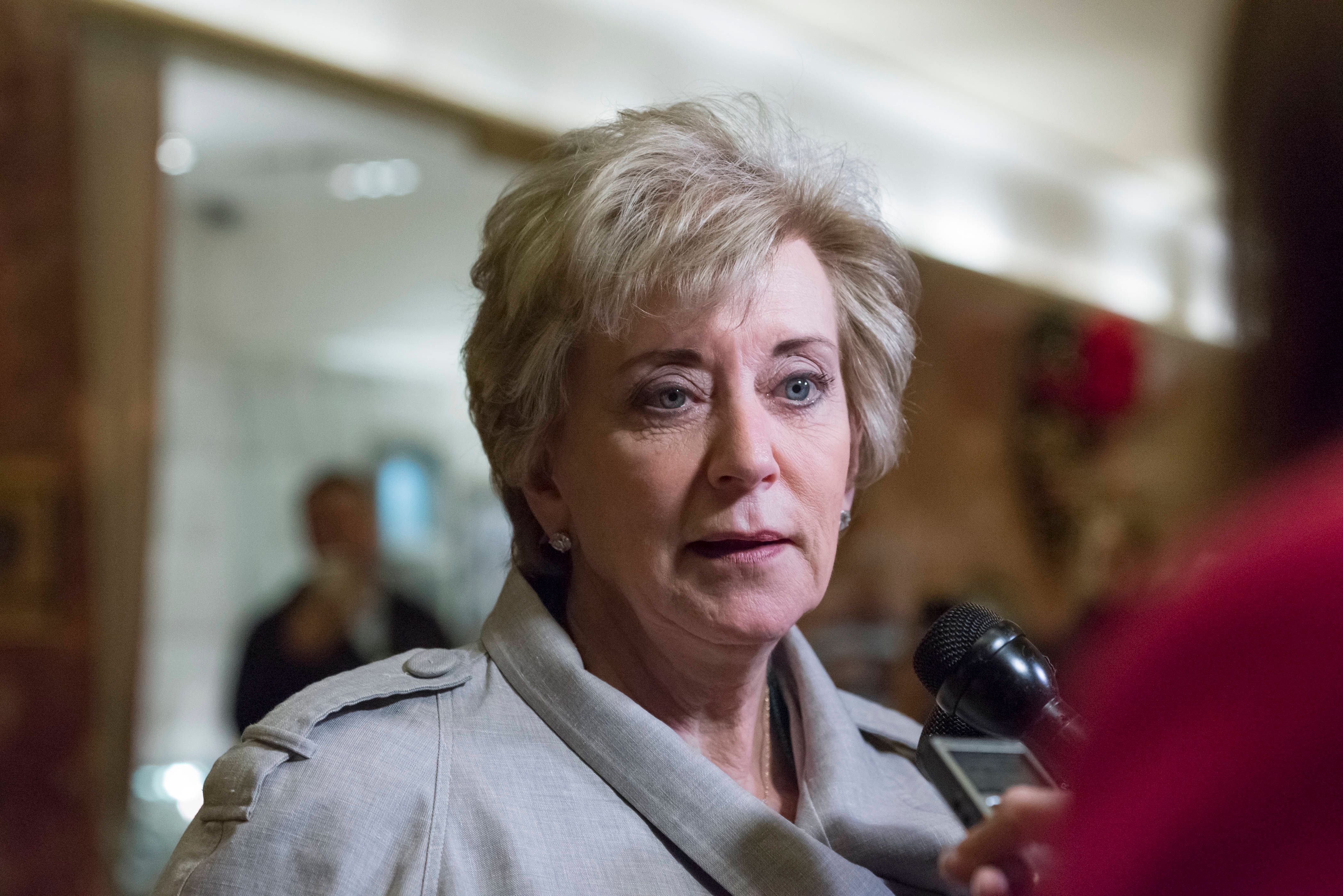 Linda McMahon soll Boldungsministerin werden. Im Wahlkampf hatte der Republikaner zeitweise gesagt, er wolle das Bildungsministerium abschaffen.