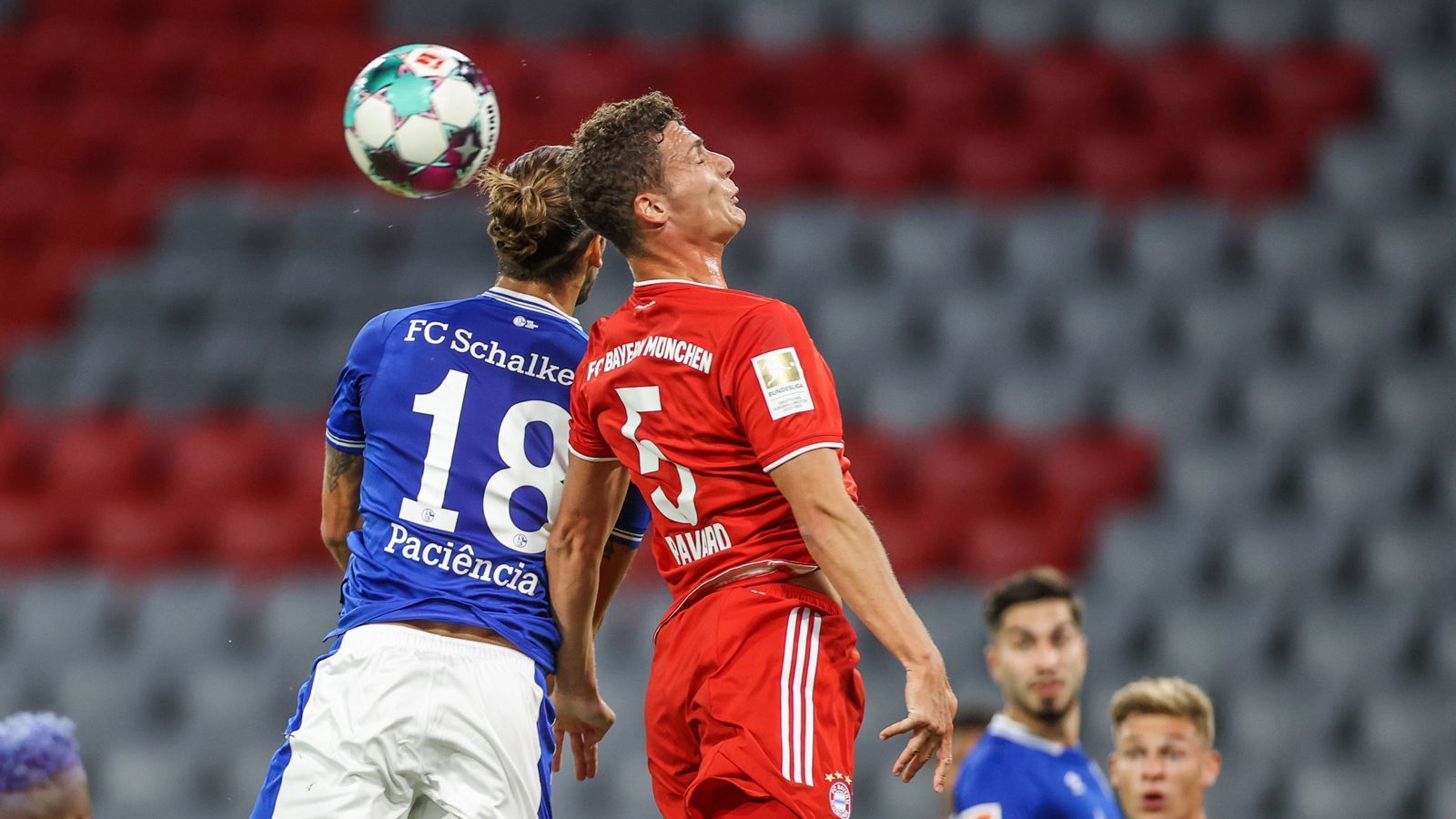 
                <strong>Benjamin Pavard</strong><br>
                Solide Partie des Franzosen nach seiner Rückkehr. Hinten rechts wenig geprüft. Gut im Zusammenspiel mit Süle und Gnabry. ran.de-Note: 3
              