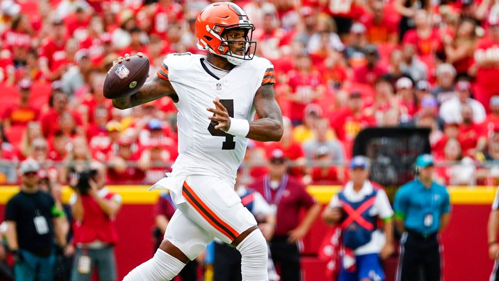 <strong>Platz 2 - geteilt: Deshaun Watson (Cleveland Browns)</strong><br>Gehalt 2023: 46 Millionen Dollar<br>Setzt sich zusammen aus: Grundgehalt 1,08 Mio. + Restructure Bonus 44,92 Mio.