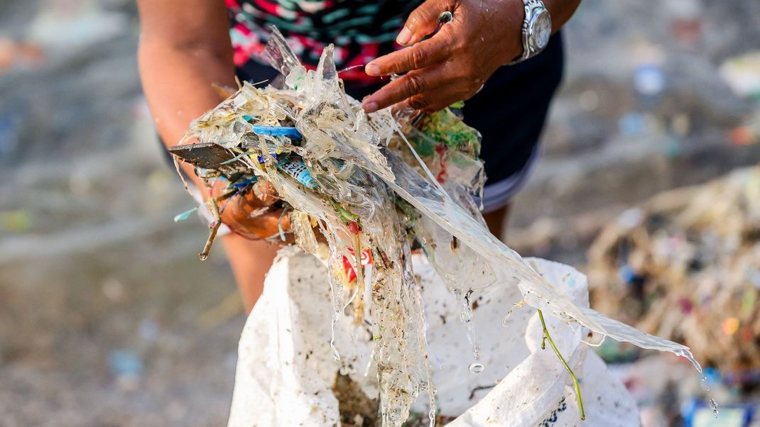 Der Verkauf von Mikroplastik in verschiedenen Bereichen in der Europäischen Union (EU) soll schrittweise untersagt werden.