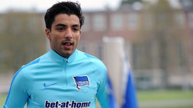 
                <strong>Hertha BSC - fünf auslaufende Verträge</strong><br>
                Hertha BSC - fünf auslaufende Verträge: Sami Allagui, Sascha Burchert, Johannes van den Bergh, Shawn Kauter, Nico Beyer.
              