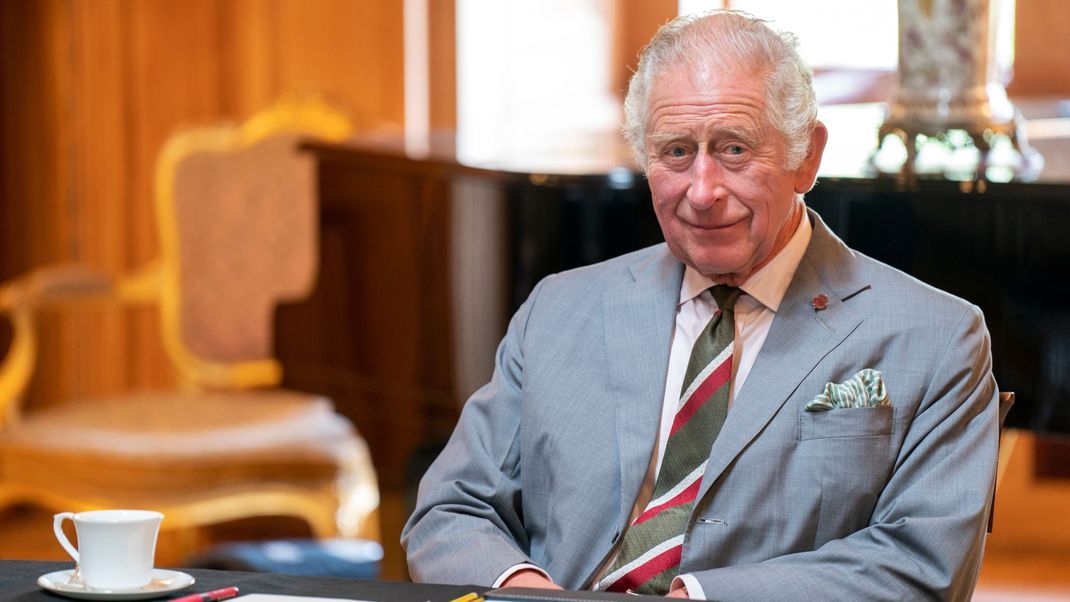 König Charles scheint sich Gedanken gemacht zu haben, wie die Royals mehr Geld verdienen könnten...