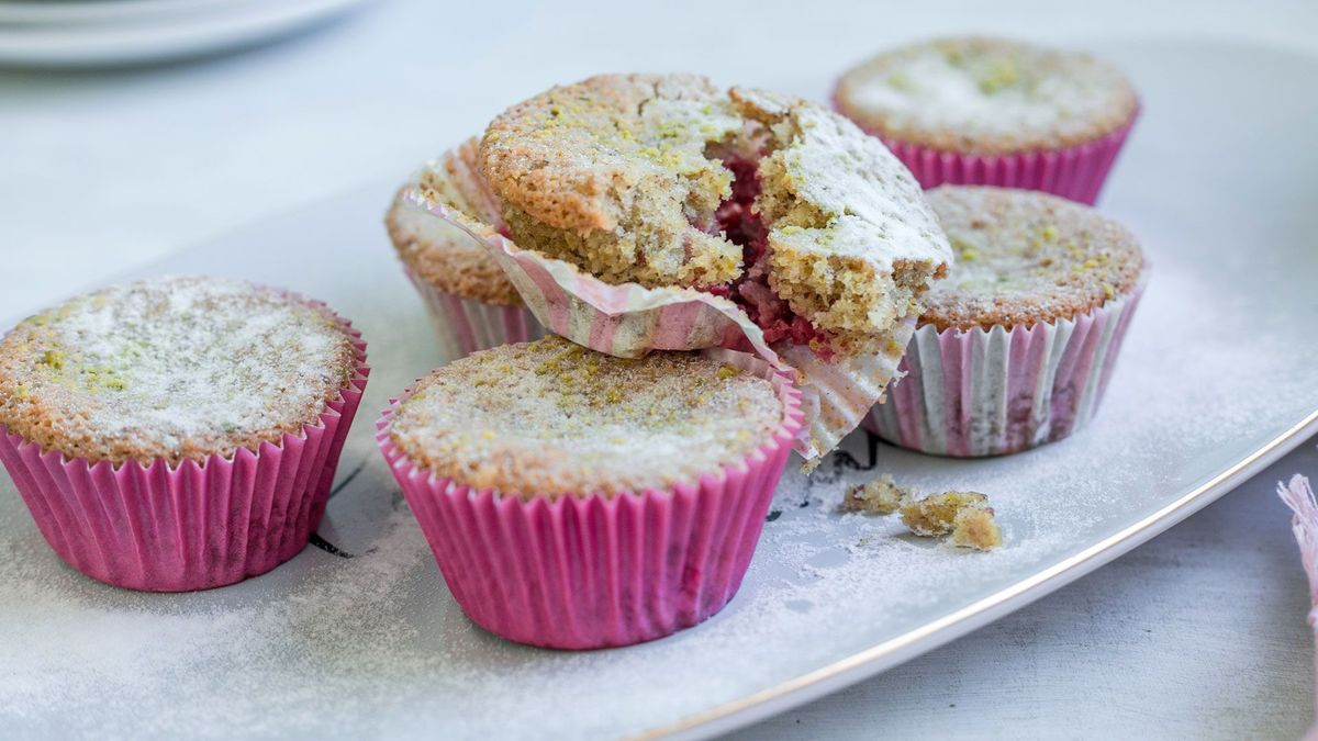 Pistazien-Himbeer-Friands