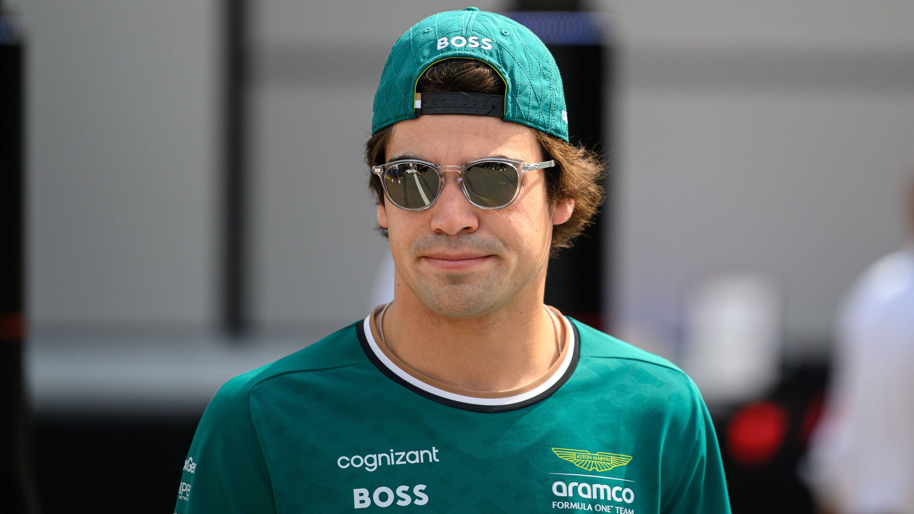 <strong>Gewinner: Lance Stroll</strong><br>Oft genug wurde beim Kanadier die Eignung für die Formel 1 infrage gestellt, in Imola lieferte Lance Stroll aber ein starkes Wochenende ab. Nicht nur fuhr er am Sonntag als Neunter in die Punkte, er stellte außerdem das gesamte Wochenende über seinen prominenten Teamkollegen Fernando Alonso in den Schatten. Solche Leistungen lassen Kritiker verstummen.