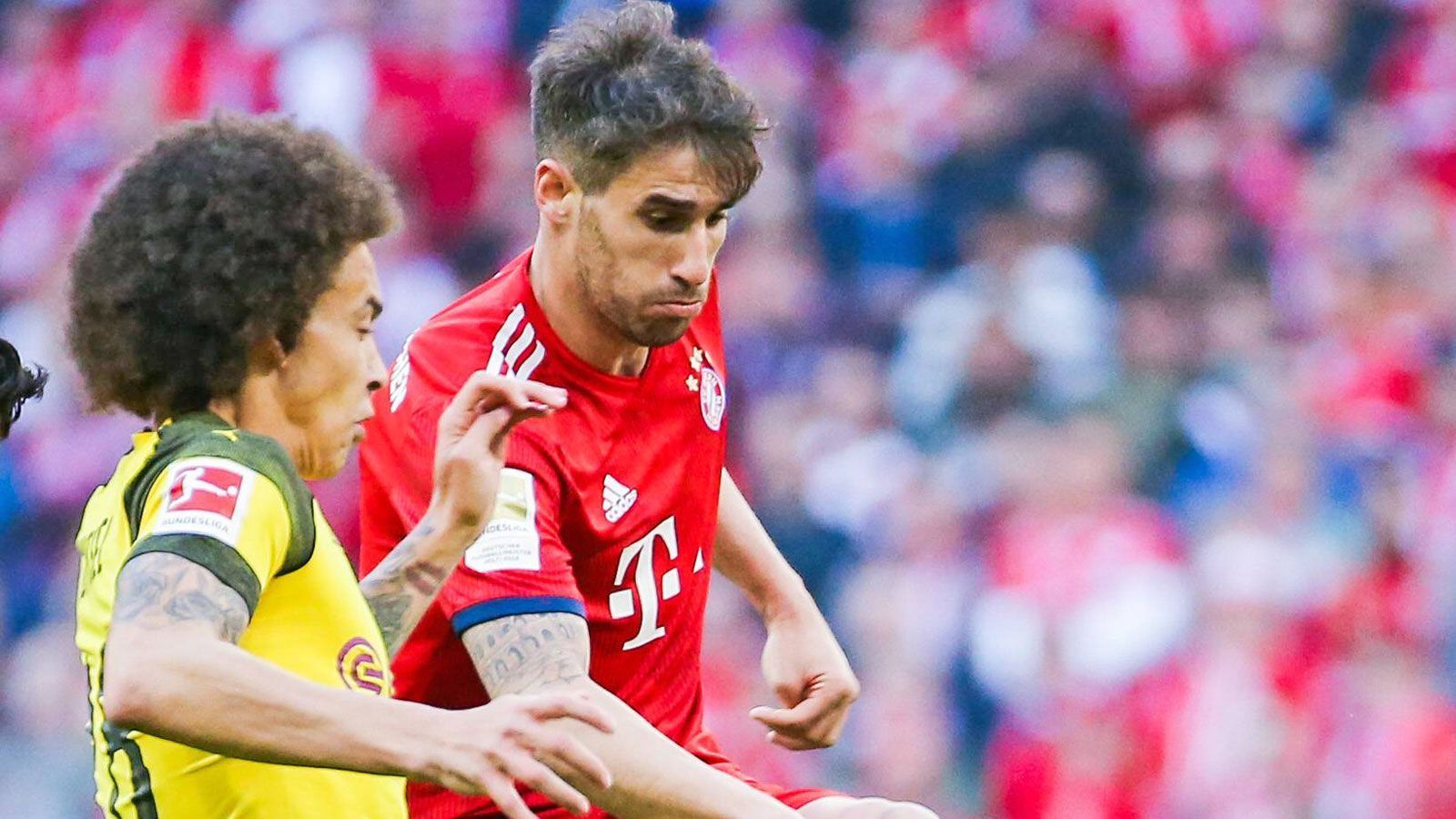 
                <strong>Javi Martinez (FC Bayern)</strong><br>
                Zuverlässiger Abräumer und Wellenbrecher vor der Abwehr. Leitet mit seinen Ballgewinnen so manchen bayerischen Konter ein. Sorgt dafür, dass sich Maestro Thiago vor ihm größtenteils auf Maestro-Aufgaben konzentrieren kann. Beweist in der 40. Minute, dass auch er Gefühl im Fuß hat: Martinez' wunderbare Direktabnahme von der Strafraumkante landet im langen Eck – 3:0. Hat nach 76 Minuten Feierabend. Und darf sich den Applaus aller, wirklich aller Bayern-Fans abholen. ran-Note: 1
              