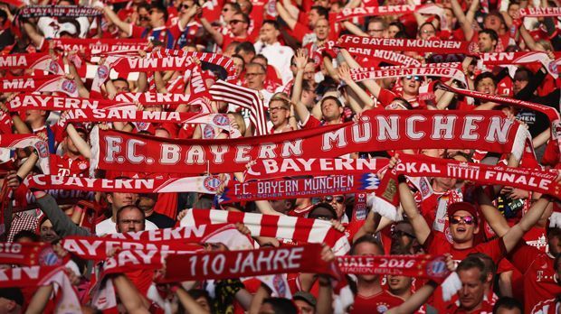 
                <strong>Platz 2: FC Bayern München</strong><br>
                Platz 2 - FC Bayern München, Gesamtzuschauerzahl: 1.275.000 Fans, Schnitt pro Spiel: 75.000, Stadionkapazität: 75.000, Auslastung: 100 Prozent
              
