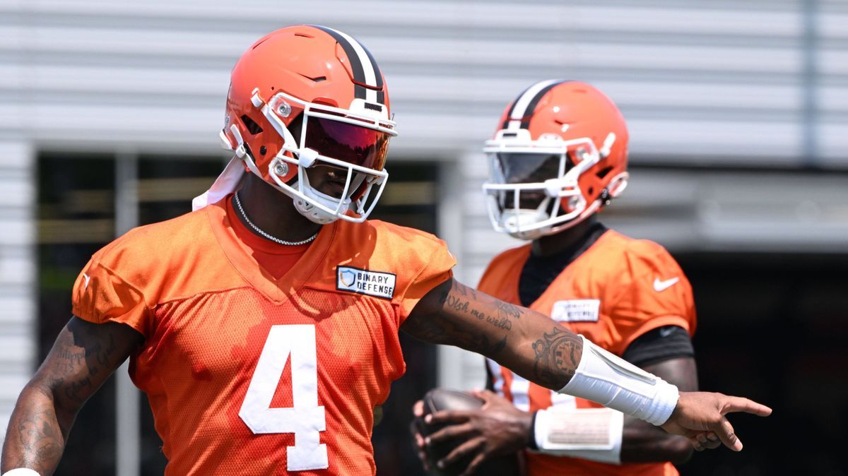 NFL, American Football Herren, USA Cleveland Browns Training Camp Aug 4, 2024; Cleveland Browns quarterback Deshaun Watson (4) during practice at the Browns training facility in Berea, Ohio. Berea ...