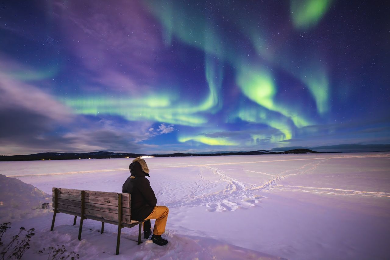 Auch Finnland ist ein guter Ort, um Nordlichter am Nachthimmel zu beobachten.