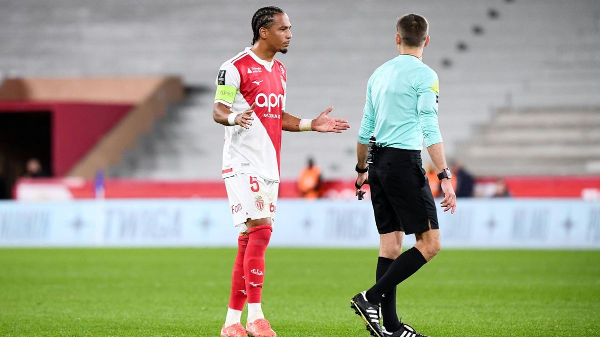 Thilo Kehrer flog vom Platz