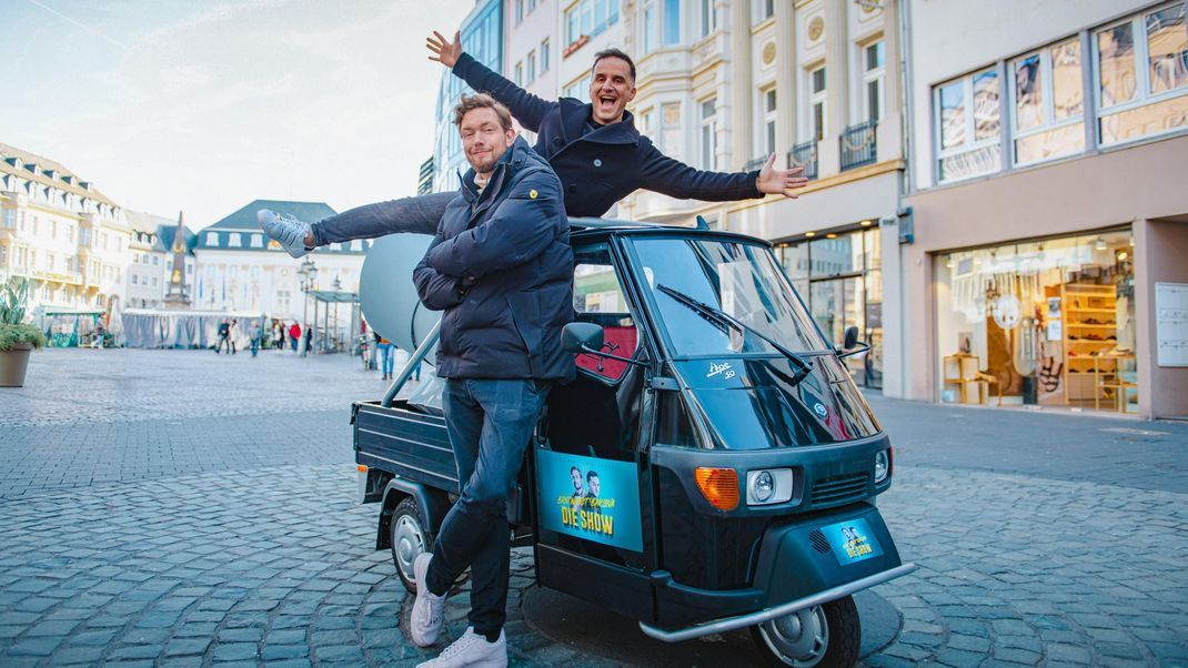 "Bratwurst &amp; Baklava - Die Show" mit Bastian Bielendorfer (l.) und Özcan Cosar (r.): 5 neue Folgen immer mittwochs.