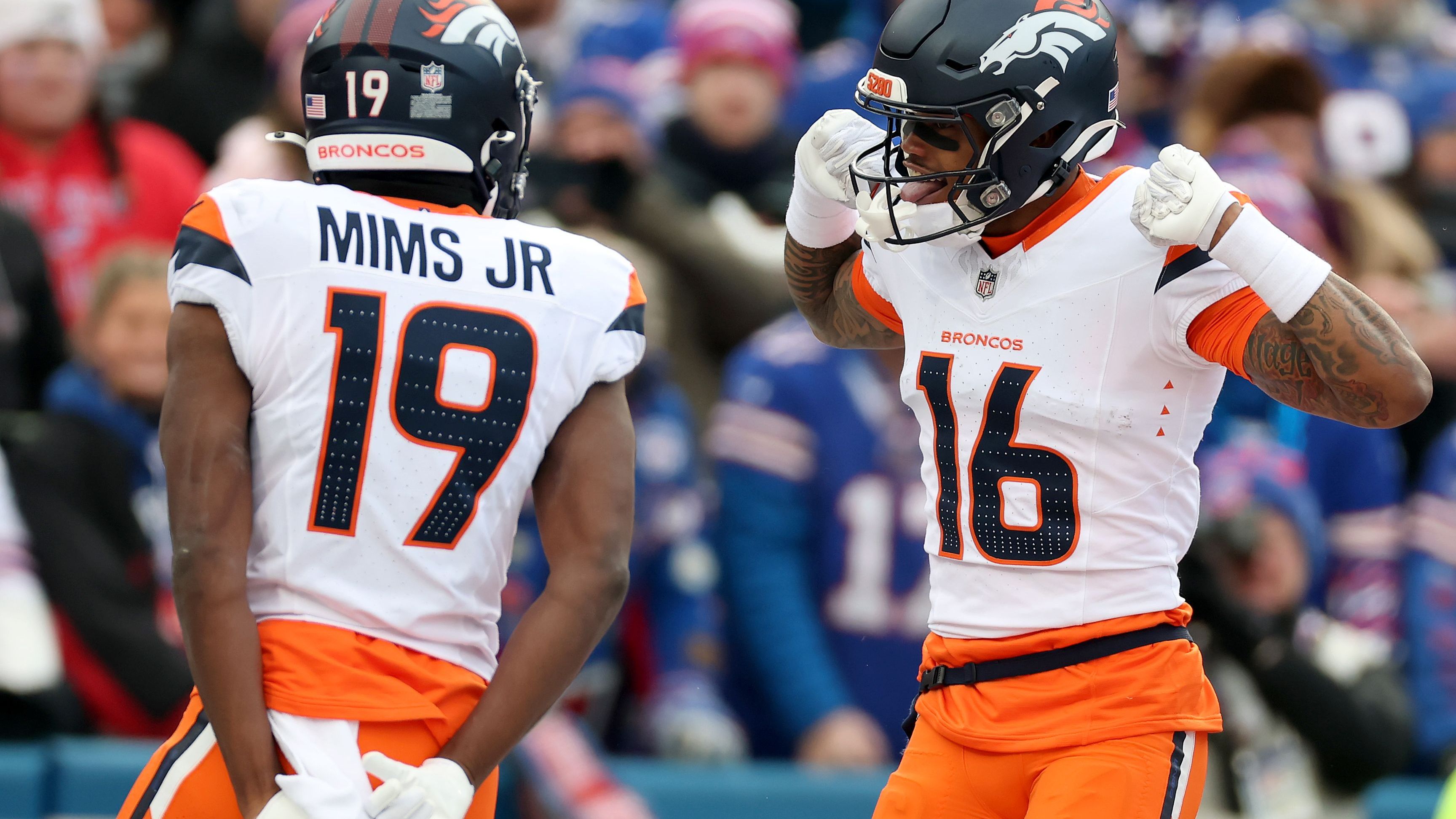 <strong>Platz 30: Denver Broncos<br>Penalty Yard Differential: -218</strong><br>Selbst erhaltene Penalties: 941 Yards<br>Penalties der Gegner: 723 Yards