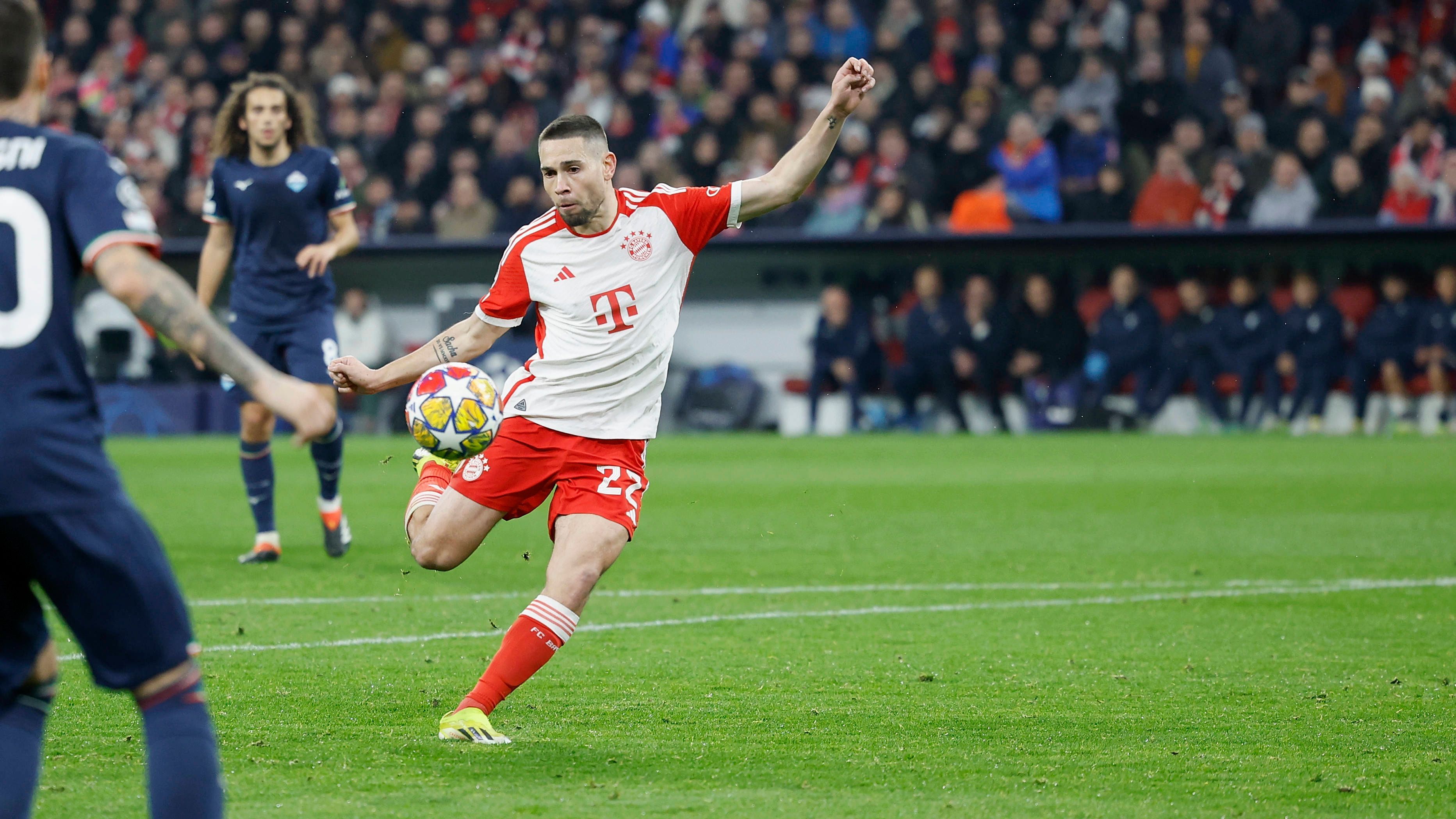 <strong>Raphael Guerreiro</strong><br>Auch dank Goretzkas Rückendeckung sehr aktiv nach vorne. Leitet sowohl das 1:0 mit seiner Vorarbeit als auch das 2:0 per Ecke ein. Nur ein eigenes Tor bleibt ihm verwehrt, zielt bei seiner besten Chance knapp vorbei (59.). Macht nach 78 Minuten Platz für Davies. <em><strong>ran</strong></em>-Note: 2