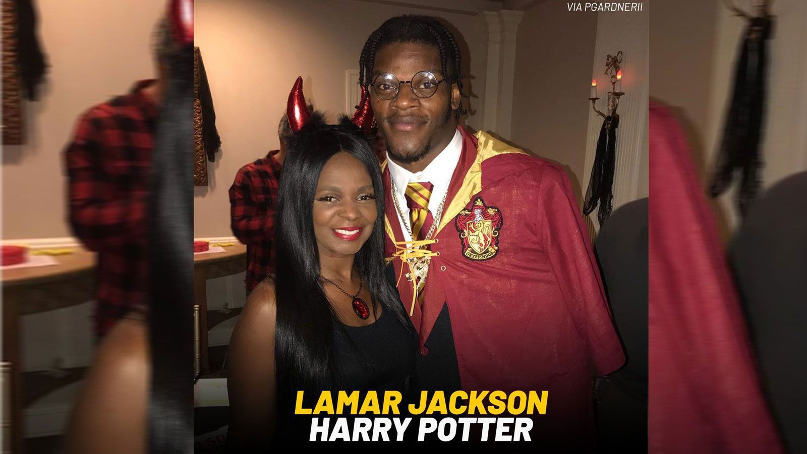 
                <strong>Lamar Jackson (Baltimore Ravens)</strong><br>
                Der MVP von 2019 Lamar Jackson zeigte sich im coolen Harry-Potter-Kostüm.
              