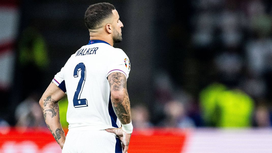 240714 Kyle Walker of England looks dejected after 1-0 during the UEFA EURO, EM, Europameisterschaft,Fussball 2024 Football Championship final between Spain and England on July 14, 2024 in Berlin. Photo: Mathias Bergeld BILDBYRAN kod MB MB0946 fotboll football soccer fotball fotbolls-em europamästerskap em uefa euro uefa european football championship euro 2024 final spanien spain england bbeng depp *** 240714 Kyle Walker of England looks dejected after 1 0 during the UEFA Euro 2024 Football Championship final between Spain and England on July 14, 2024 in Berlin Photo Mathias Bergeld BILDBYRAN kod MB MB0946 fotboll football soccer fotballs em europamästerskap em uefa euro uefa european football championship euro 2024 final spanien spain england bbeng depp PUBLICATIONxNOTxINxSWExNORxAUTxFINxDEN Copyright: MATHIASxBERGELD BB240714MB112