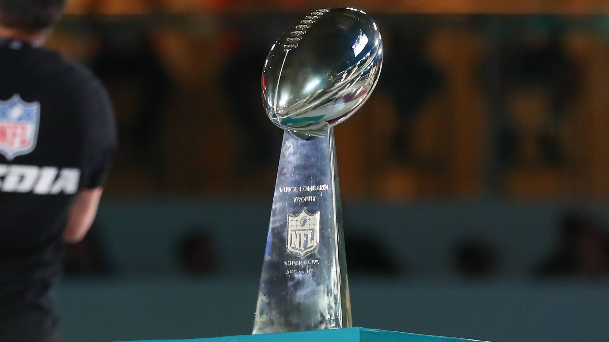 <strong>Platz 8: NFL - Vince Lombardi Trophy (American Football)</strong>&nbsp;<br>Eine Schönheit. Mehr muss nicht gesagt werden!&nbsp;