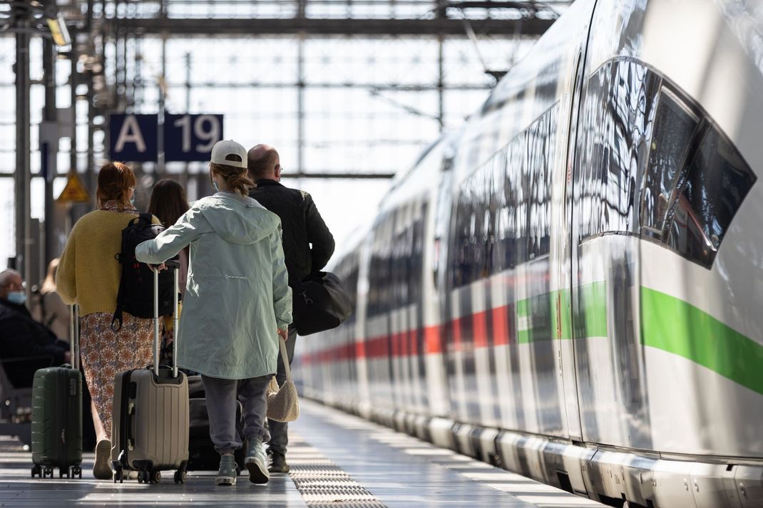 Luft nach oben: Die Bahn würde ihre ICE-Züge gerne stärker auslasten.