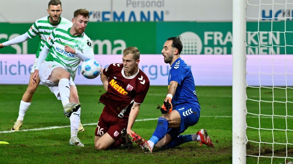 Fürther Torchance gegen Regensburg