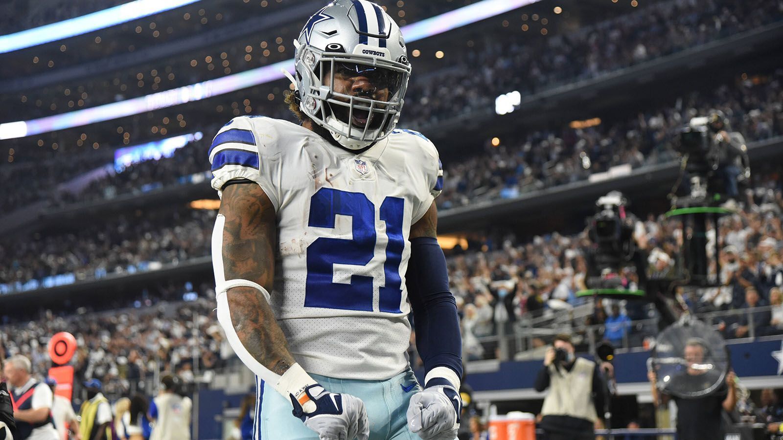 
                <strong>9. Platz (geteilt): Ezekiel Elliott</strong><br>
                &#x2022; Team: Dallas Cowboys<br>&#x2022; Position: Running Back<br>&#x2022; <strong>Overall Rating: 88</strong><br>&#x2022; Key Stats: Speed 89 - Acceleration 91 - Agility 91<br>
              