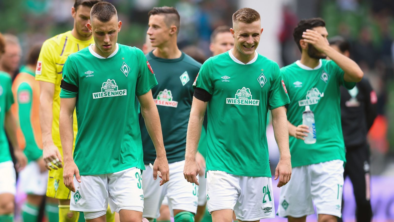 
                <strong>SV Werder Bremen</strong><br>
                Bundesliga-Einsätze von Local Playern: 51Eingesetzte Local Player: Maximilian Eggestein (li., 22 Einsätze), Johannes Eggestein (re., 13), Philipp Bargfrede (9), Niclas Füllkrug (4), Nick Woltemade (2), Luc Ihorst (1)
              