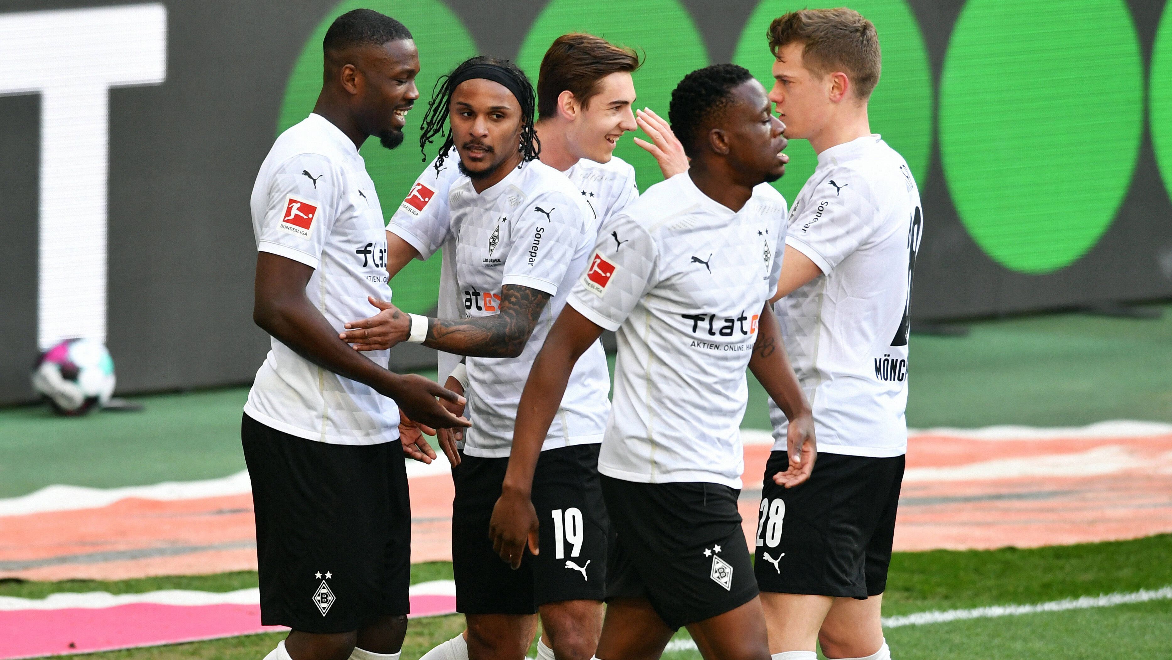 
                <strong>Borussia Mönchengladbach (zehn Spieler)</strong><br>
                &#x2022; Yann Sommer, Nico Elvedi, Denis Zakaria, Breel Embolo (alle Schweiz) - <br>&#x2022; Matthias Ginter, Florian Neuhaus, Jonas Hofmann (alle Deutschland) -<br>&#x2022; Stefan Lainer, Valentino Lazaro (beide Österreich) -<br>&#x2022; Marcus Thuram (Frankreich)<br>
              