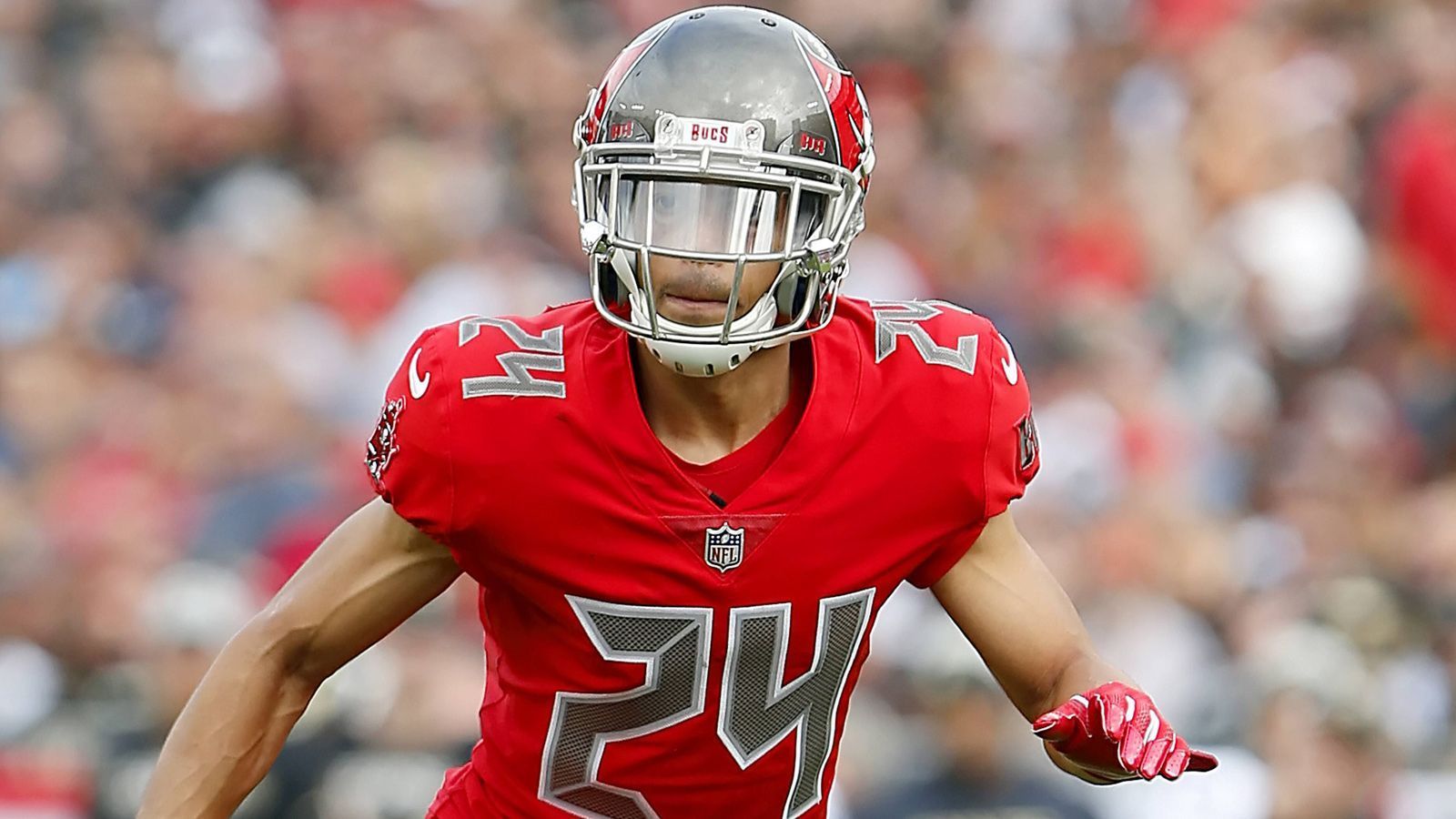 
                <strong>Brent Grimes</strong><br>
                Brent Grimes spielte für die Atlanta Falcons, die Miami Dolphins und die Tampa Bay Buccaneers. Vier Mal stand der Cornerback im Pro Bowl. Am College spielte der Verteidiger für die Shippensburg Raiders in der NCAA Division II, wurde dort drei Mal in das All-American Team gewählt. Im Draft 2006 fiel er durch das Raster, erhielt aber dennoch einen Vertrag bei den Falcons. Im Jahre 2007 ging er nach Deutschland, um in der NFL Europe bei den Hamburg Sea Devils Spielpraxis zu sammeln.  
              