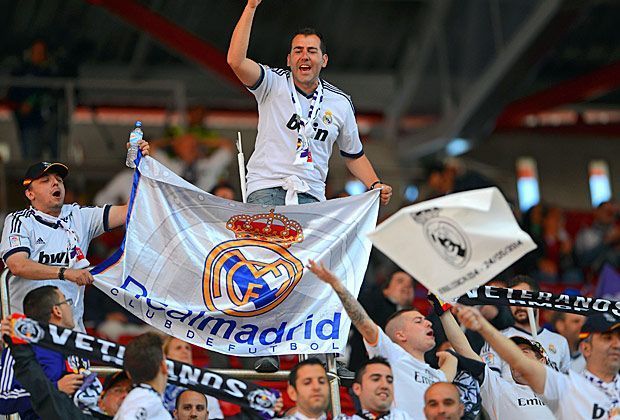 
                <strong>Champions-League-Finale: Real Madrid vs. Atletico Madrid</strong><br>
                Hala Madrid! Der ersten Fans haben den Weg vom Rossio bis ins Stadion bereits hinter sich gebracht.
              