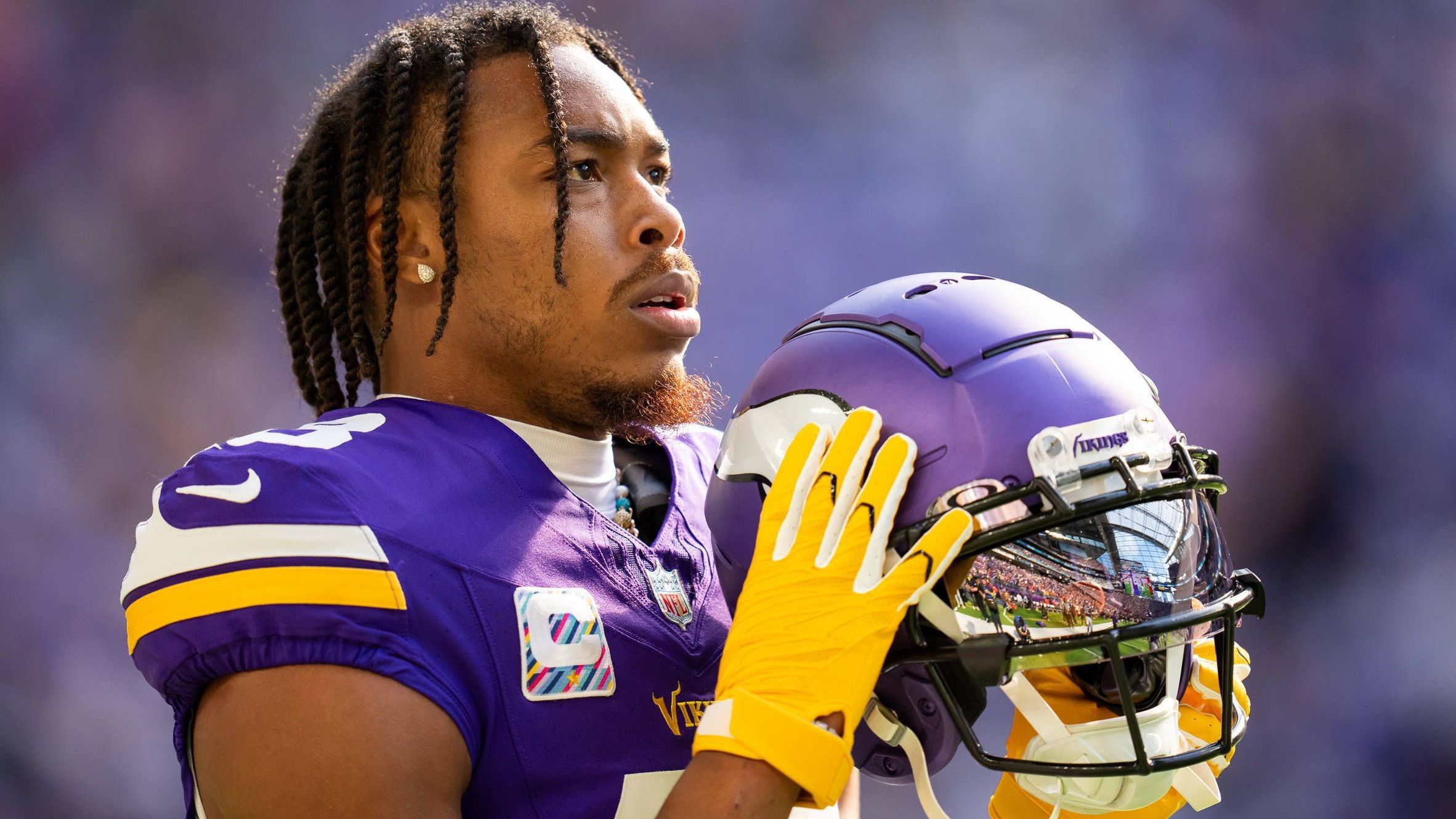<strong>Justin Jefferson (Wide Receiver)</strong><br>Der Top-Receiver der Vikings kam aufgrund mehrerer Verletzungsproblemen in dieser Spielzeit auf lediglich sieben Saison-Einsätze - aber immerhin 682 Yards. "Nur" noch 318 fehlen zur Tausendermarke. Wenn das jemand in nur drei Spielen schaffen kann, dann Jefferson!
