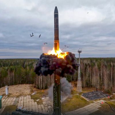 Russland führt Übungen mit mobilen Yars-Atomraketenwerfern durch