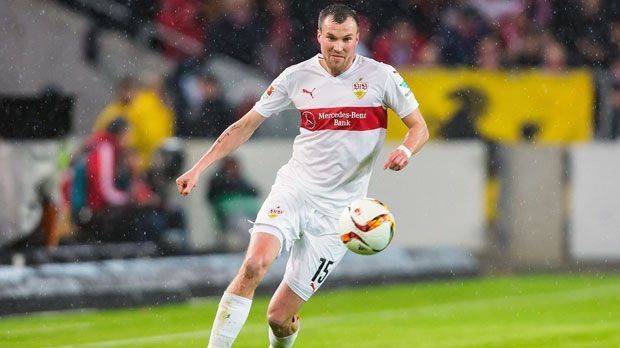 
                <strong>Kevin Großkreutz (VfB Stuttgart)</strong><br>
                Rechtsverteidiger: Kevin Großkreutz. Dem Heimweh sei Dank. Der VfB Stuttgart angelte sich trotz einer nicht sonderlich rosigen sportlichen Perspektive den deutschen Weltmeister, der bei Galatasaray Istanbul nicht glücklich wurde - ein kluger Schachzug. Großkreutz wurde sofort zum Stammspieler als Rechtsverteidiger, verdrängte Florian Klein und verleiht den Schwaben neue Stabilität in der Abwehr.
              